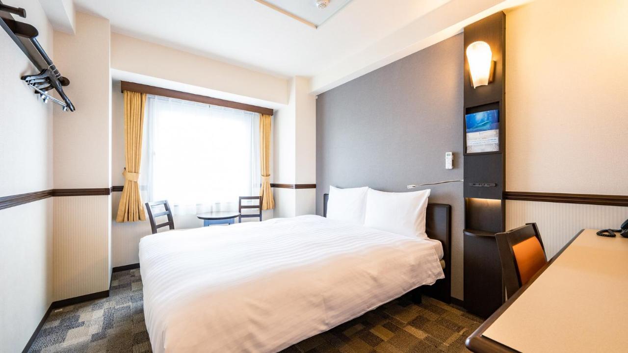 Toyoko Inn Toyama-Eki Shinkansen-Guchi No.2 Eksteriør bilde